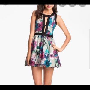 Keepsake the Label dress XS